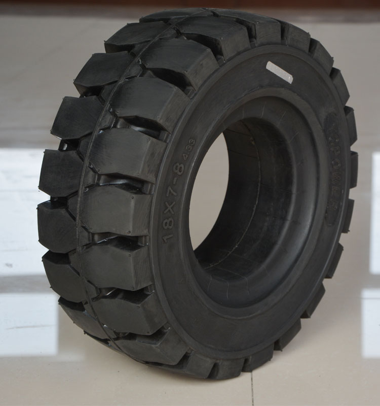 18x7-8叉车实心轮胎.jpg